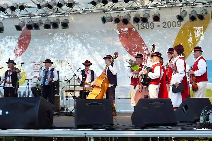 życzenia dla jubilatów - dziesięciolatków życzenia dla jubilatów - dziesięciolatków