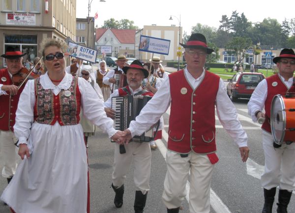 Kapela Rycha w korowodzie