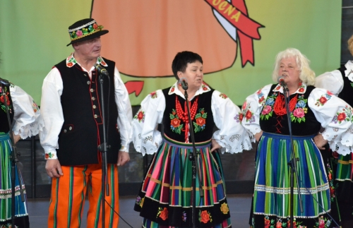 RUTKA z kapelą