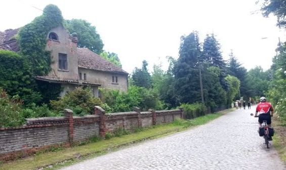 stara budowla w Jarosławkach