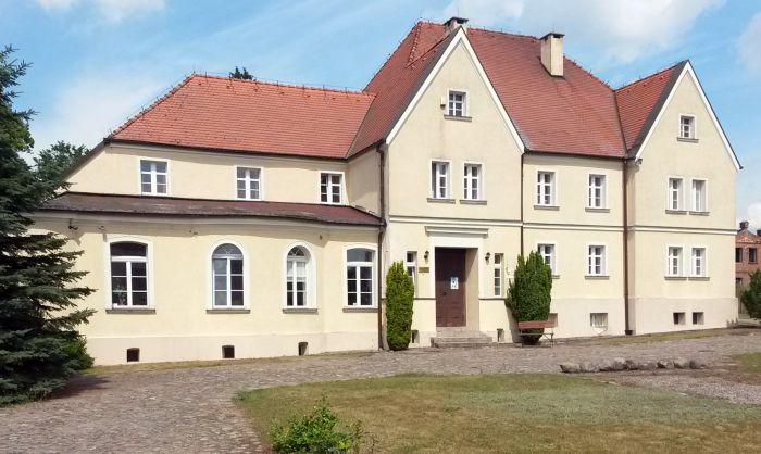 Kulice. Zespół dworsko-parkowy - w zarządzaniu Uniwersytetu Szczecińskiego...